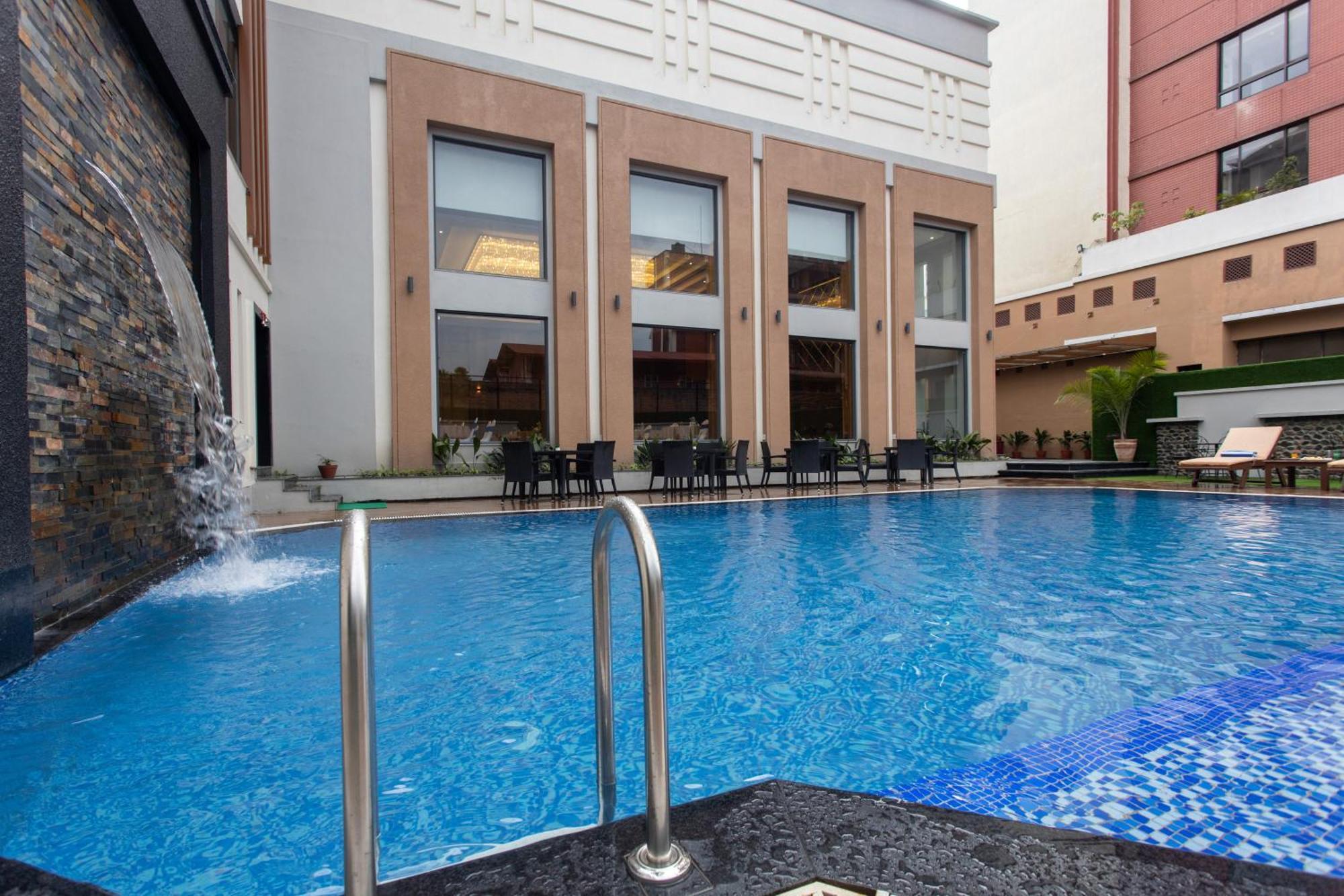 Grand Hotel Kathmandu Exterior photo